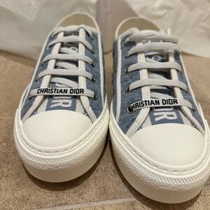 UNWORN / NEW Walk'n'Dior Sneaker
